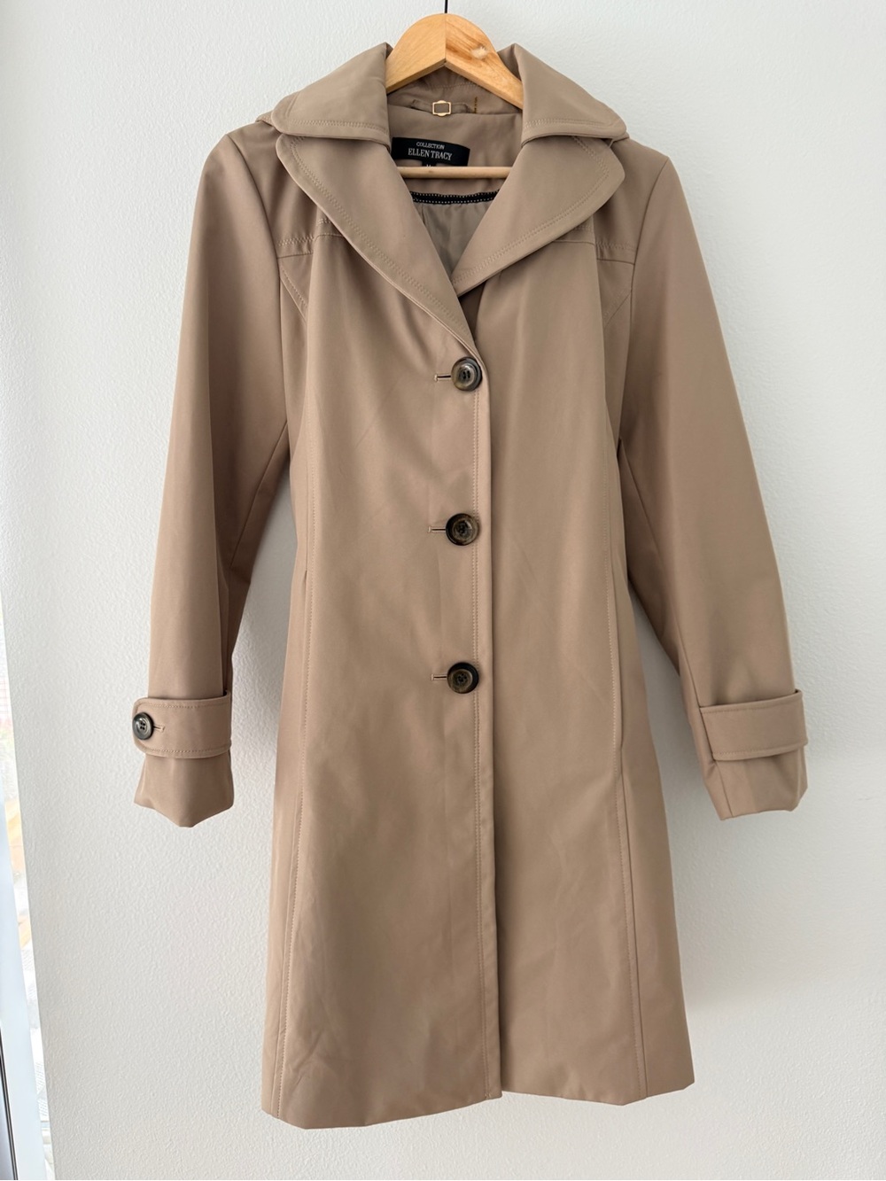 Ellen Tracy Beige Rain Coat Size M